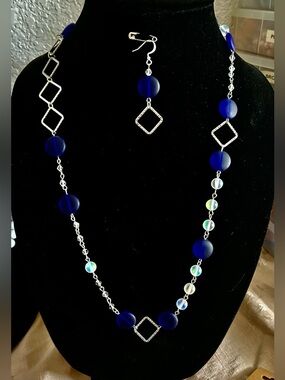 Blue and Silver Geometric Set Necklace and earrings